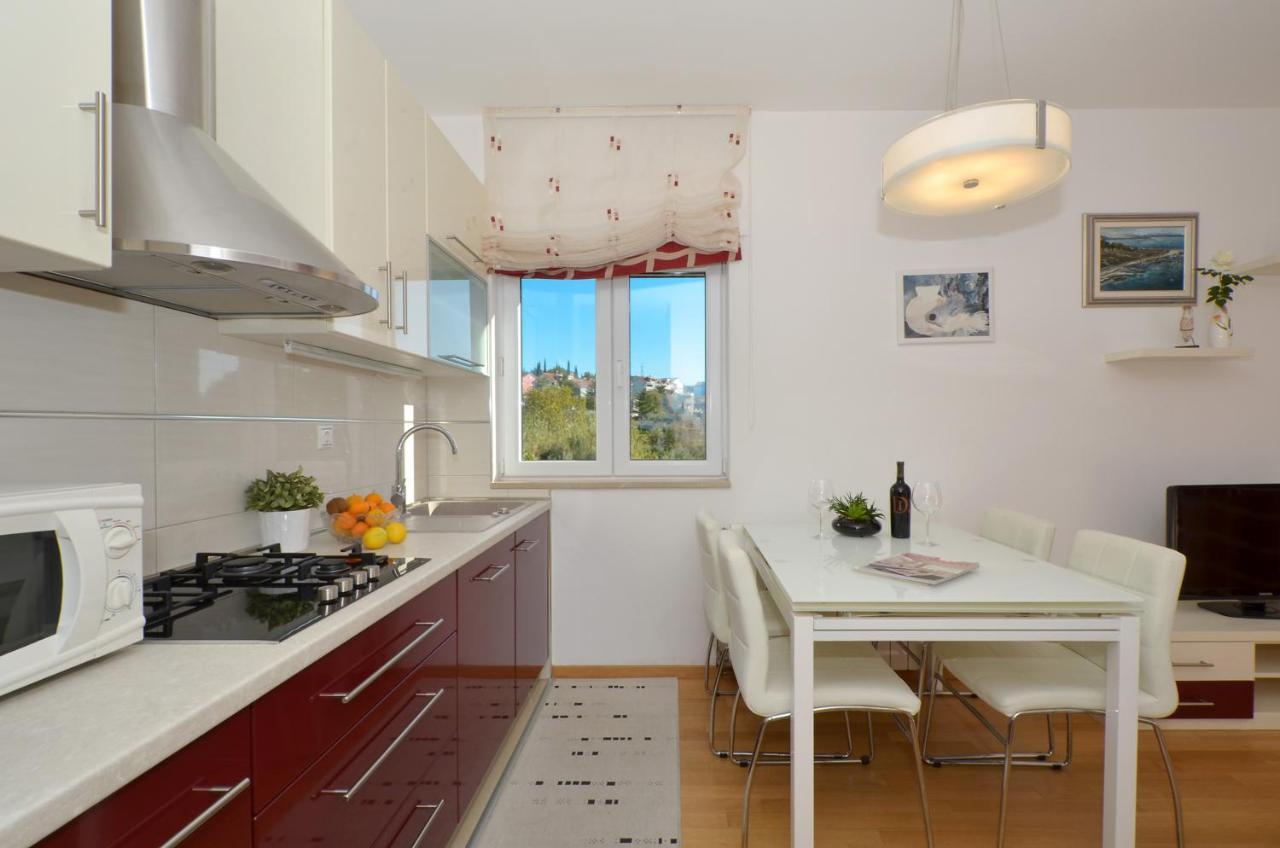 Apartmani Adela Solin Eksteriør bilde
